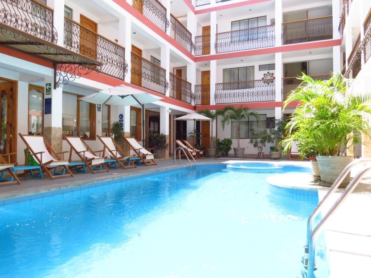 איקה Hotel Las Flores מראה חיצוני תמונה