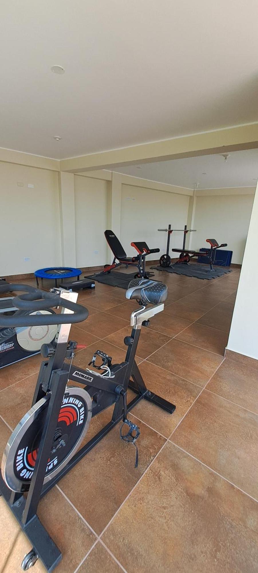 איקה Hotel Las Flores מראה חיצוני תמונה
